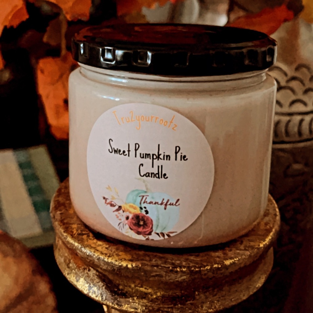 Hand poured soy scented candles